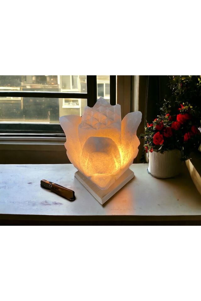 Çiçek model kaya tuz lambası