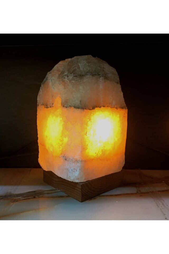 3-4 Kg. Doğal Elde Çekiçlenmiş Çankırı Tuz Lambası