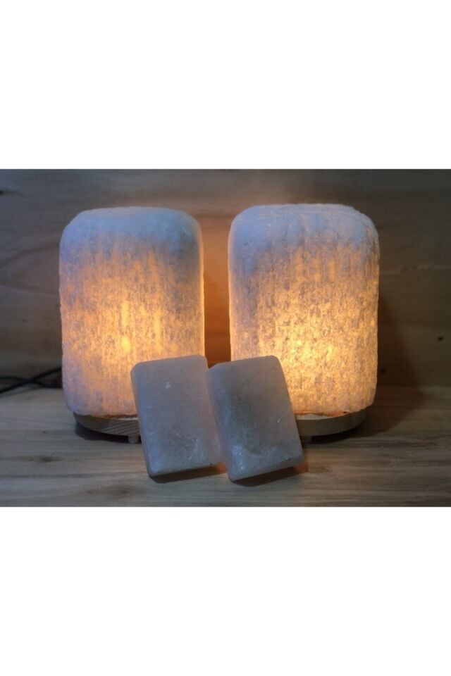 İki adet doğal tuz lambası, 4,5-5 kg, sağlıklı ve şık aydınlatma seçeneği